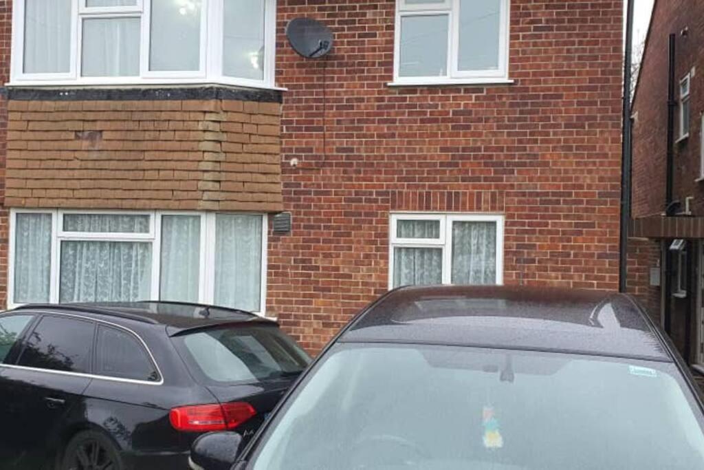 Exquisite And Modern 2 Bed Maisonette Harmondsworth Exteriör bild